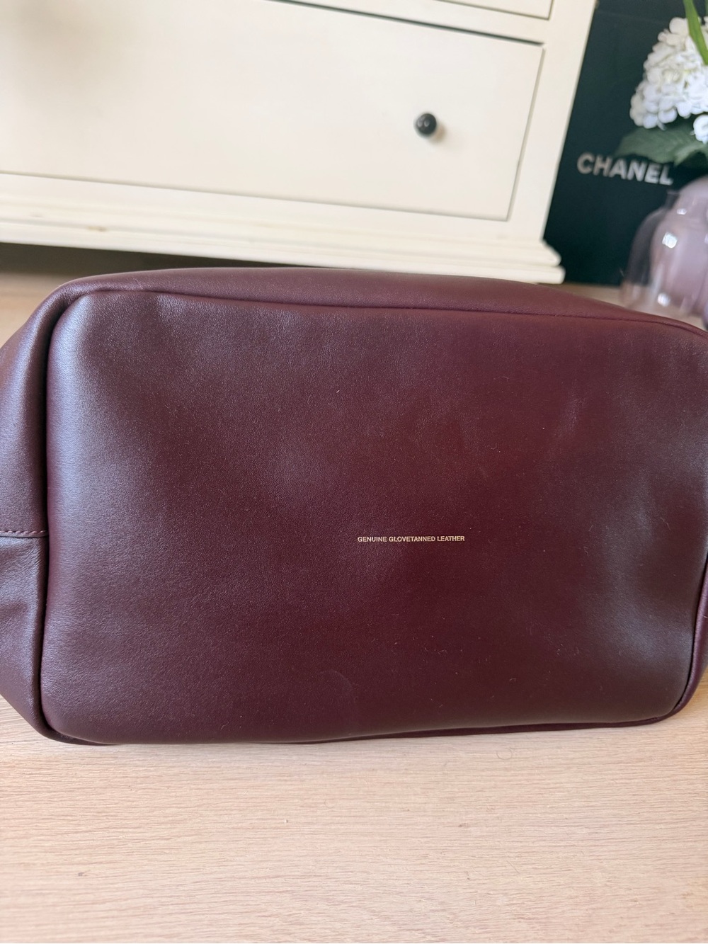 Large Coach Kiss-Lock Frame Clutch in Deep Burgundy with Gold Hardware - Picture 6 of 8